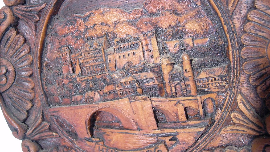 Black Forest Wood Plate Souvenir Heidelberg Old Carved